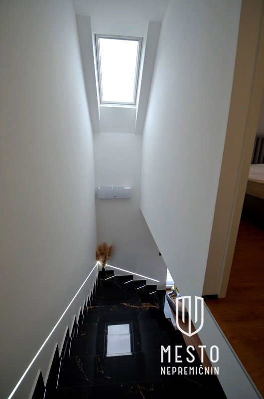 Duplex residential unit in Velika Račna (P+1, built in 2022, furnished) – 14