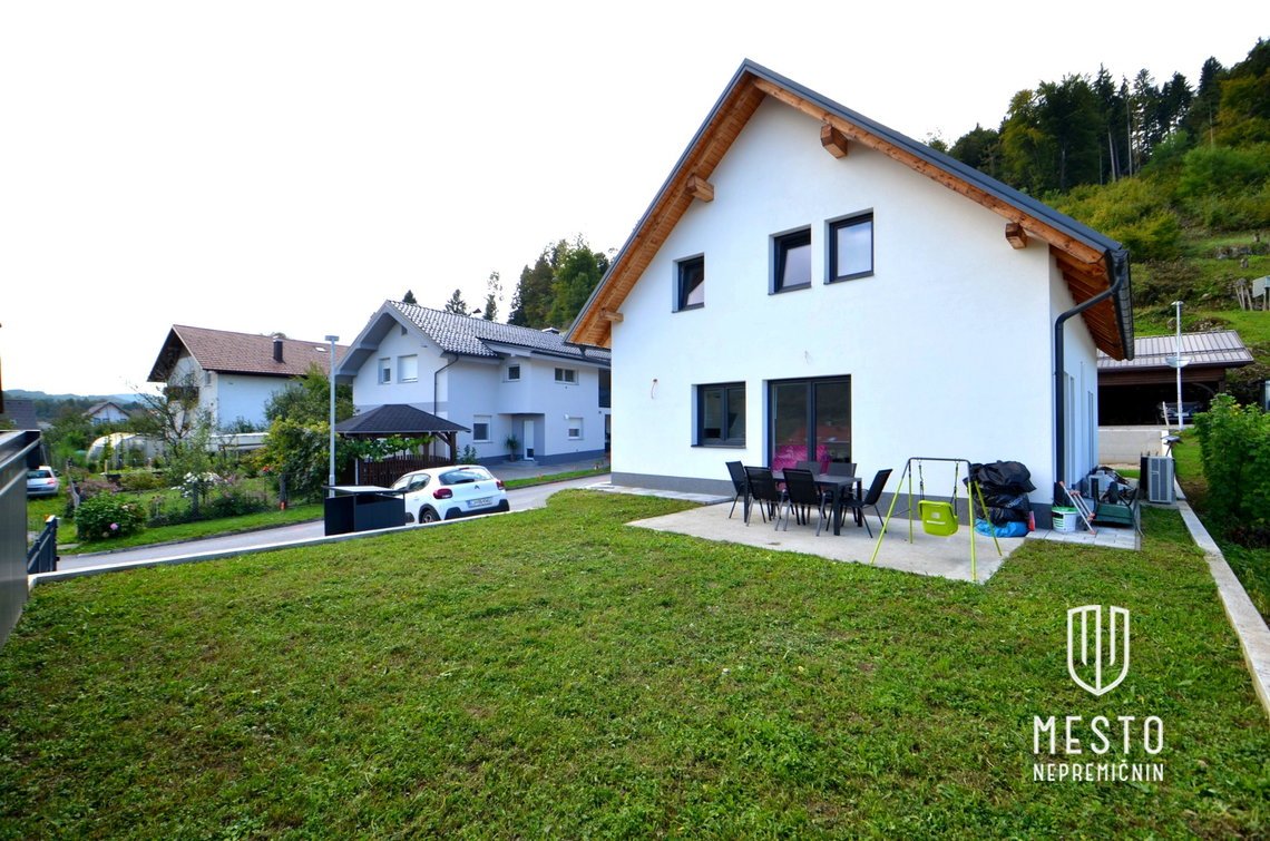 Duplex residential unit in Velika Račna (P+1, built in 2022, furnished) – 29