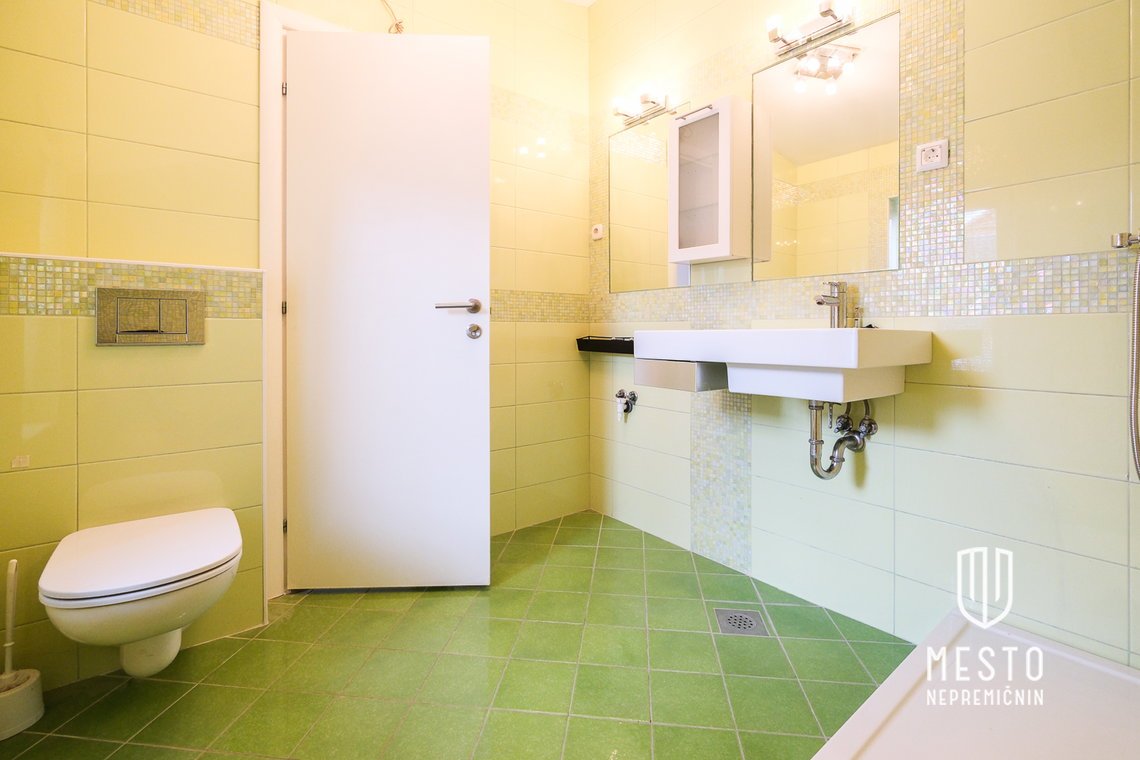 Spacious, renovated house in Spodnja Šiška – 17