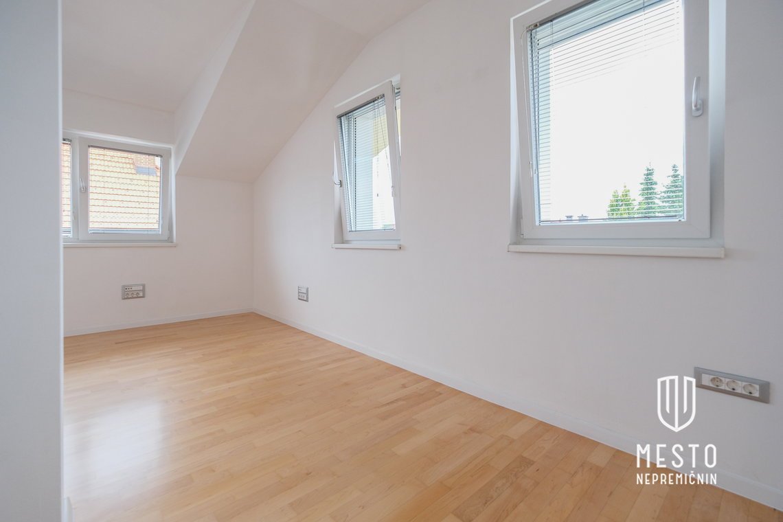 Spacious, renovated house in Spodnja Šiška – 18