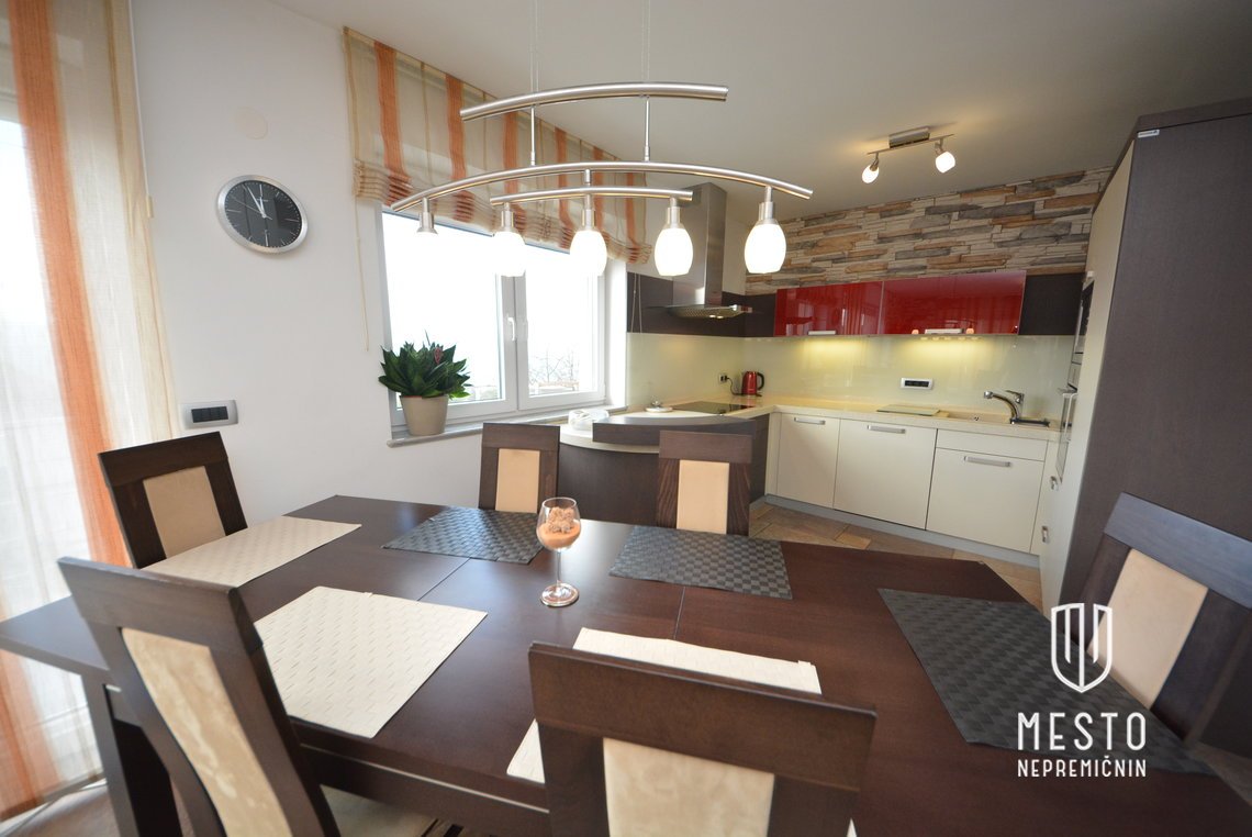 Spacious family duplex in Gradišče – tranquility, views and premium fittings – 11
