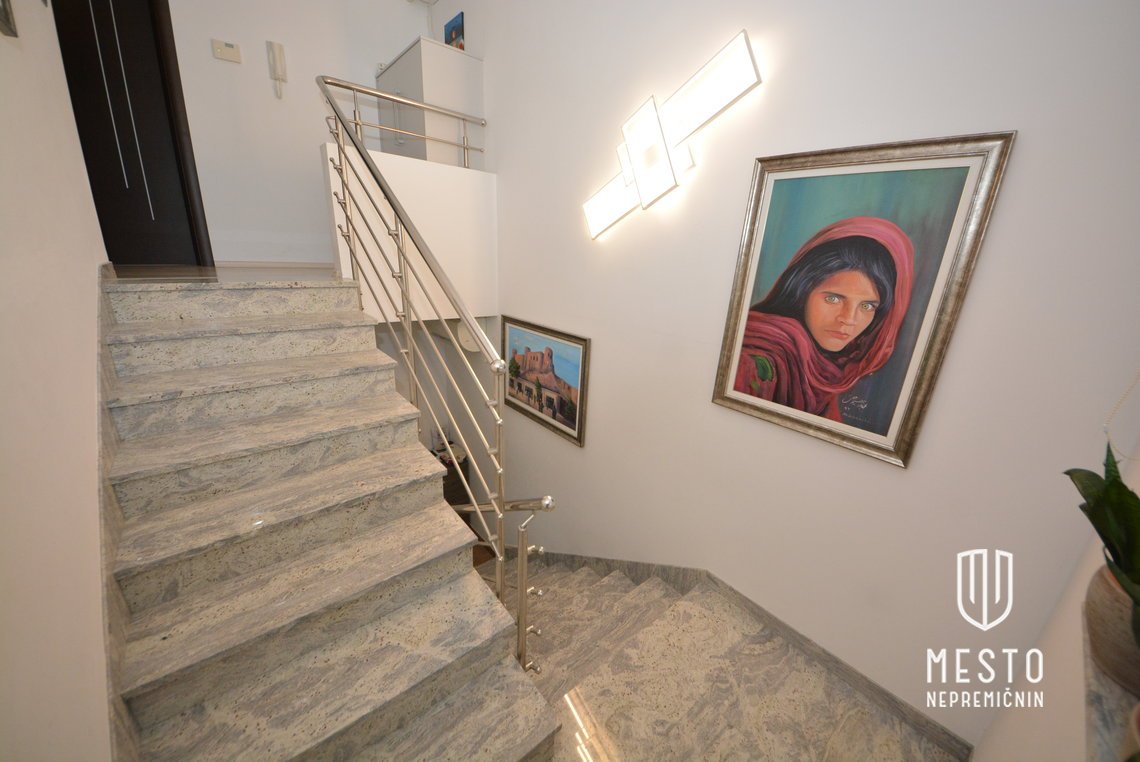 Spacious family duplex in Gradišče – tranquility, views and premium fittings – 16