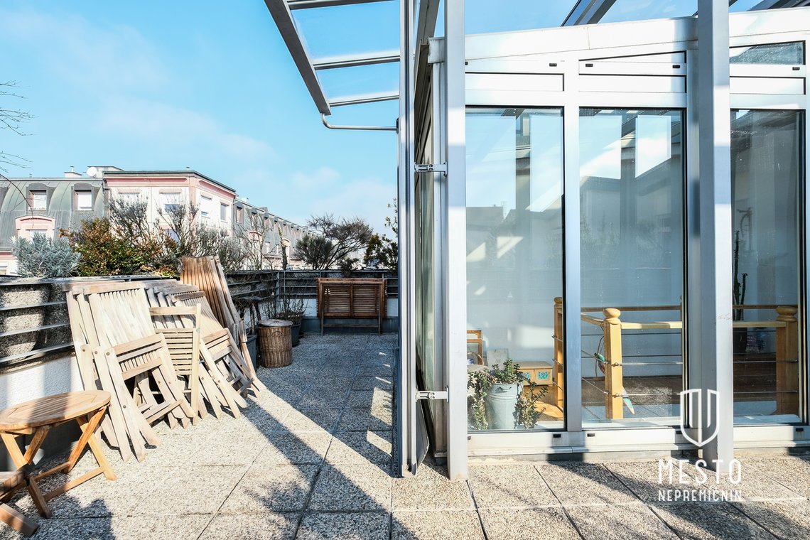5-room duplex penthouse apartment in Zupančičeva jama – 4