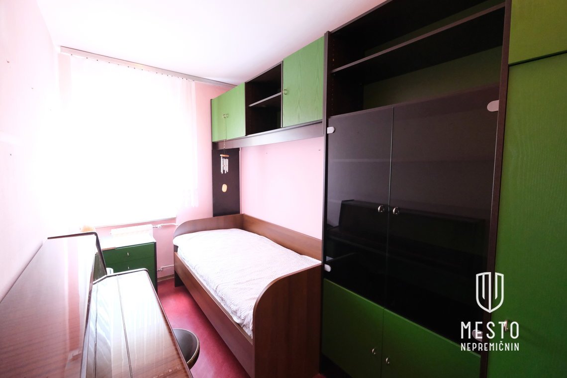 Three-and-a-half-room apartment in Šiška – 7