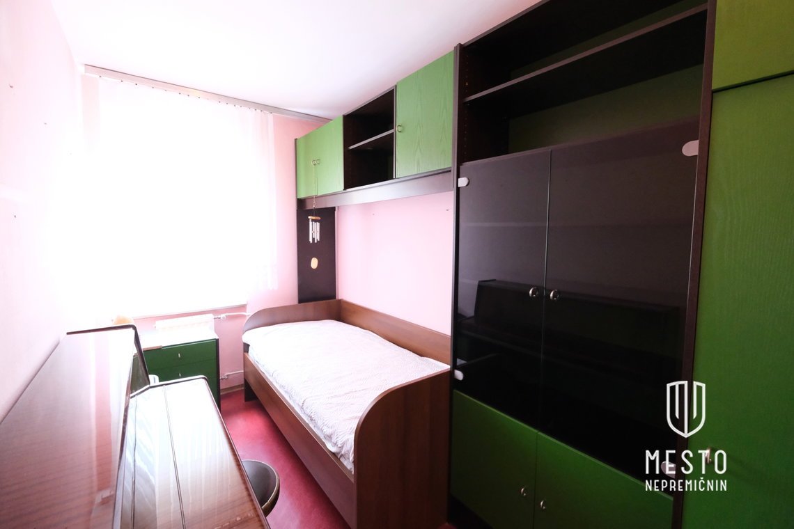 Three-and-a-half-room apartment in Šiška – 7