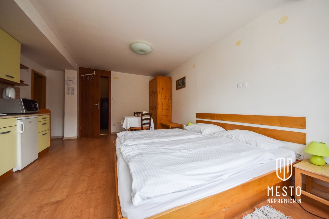 Two apartment houses with 15 apartments in Bohinj – 5