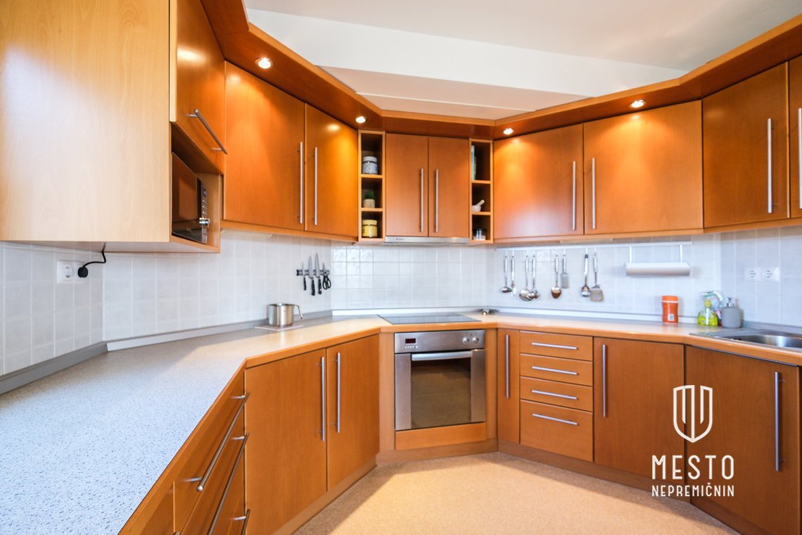 Detached house with open views - Mala Stara vas near Grosuplje – 4
