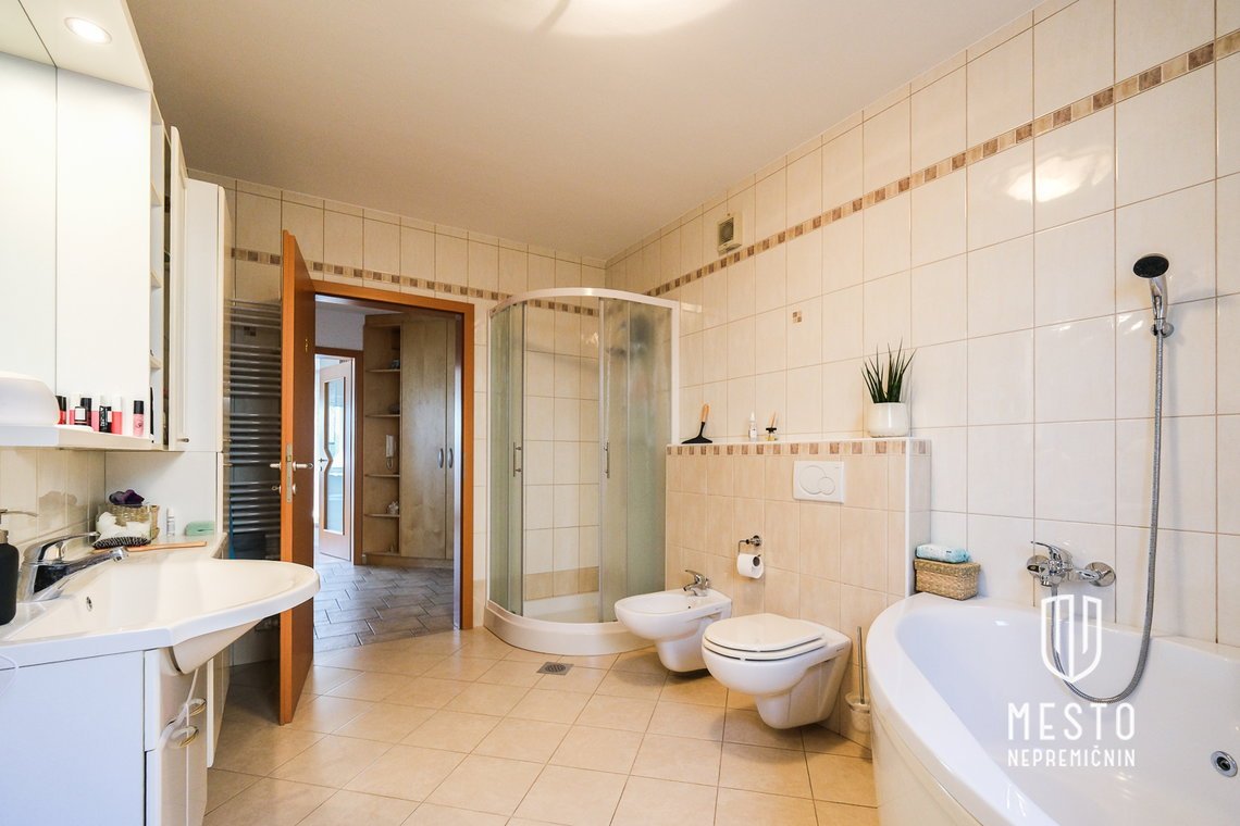 Detached house with open views - Mala Stara vas near Grosuplje – 6