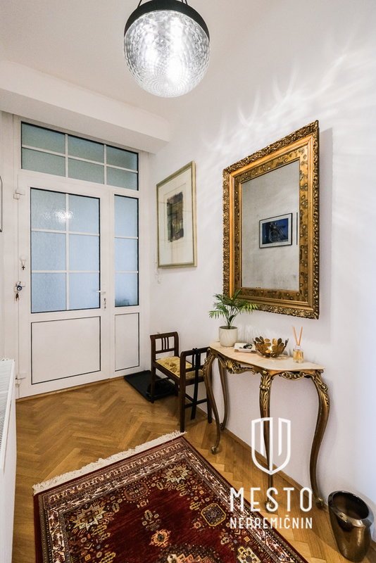 Four and a half-room apartment in the center of Ljubljana – 11