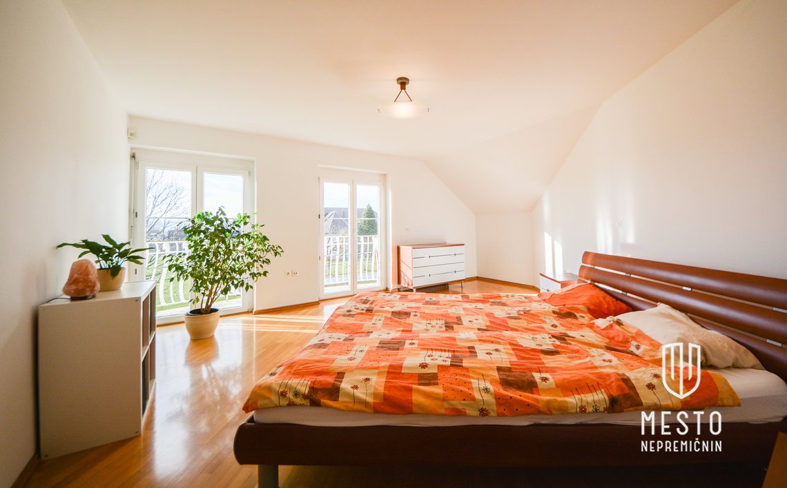 Newer house with an additional commercial building in Trnovljah, Celje – 15