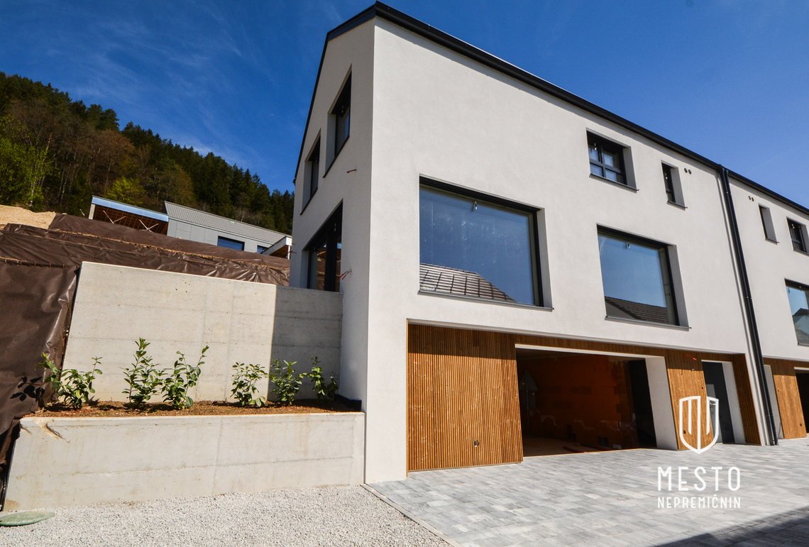 Duplex unit in Senožeti / new construction – 2
