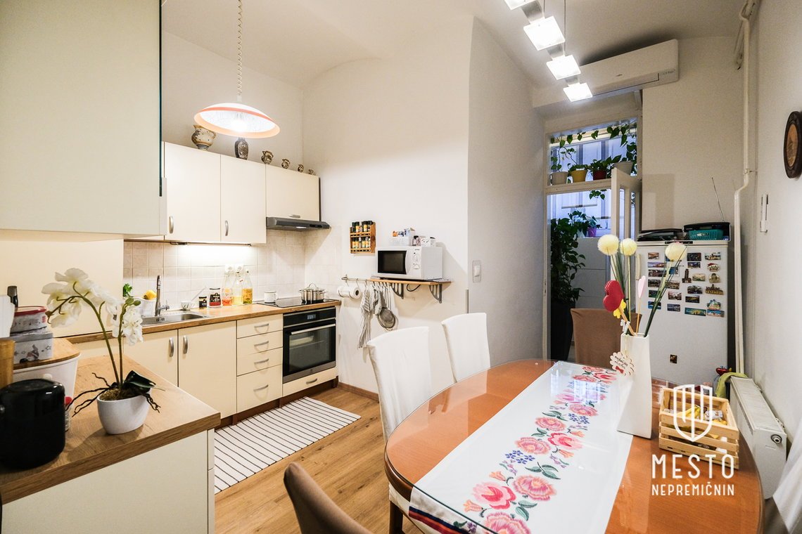 Two-bedroom apartment in the city center – 6