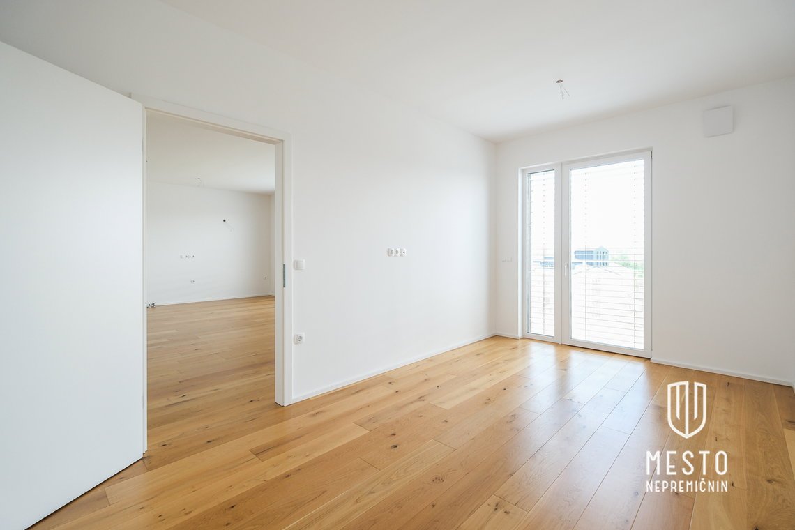 Three-bedroom apartment near Bežigrad – 8