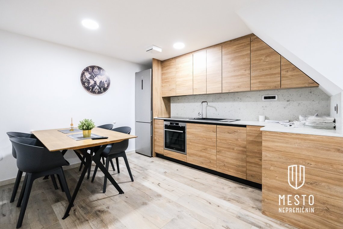 Three-bedroom apartment in the center of Domžale – 2