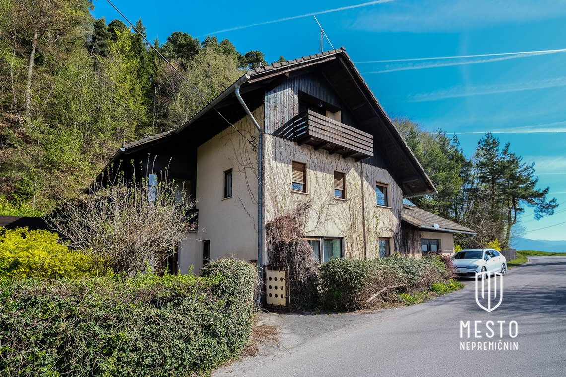 Detached house above Kranj – 7
