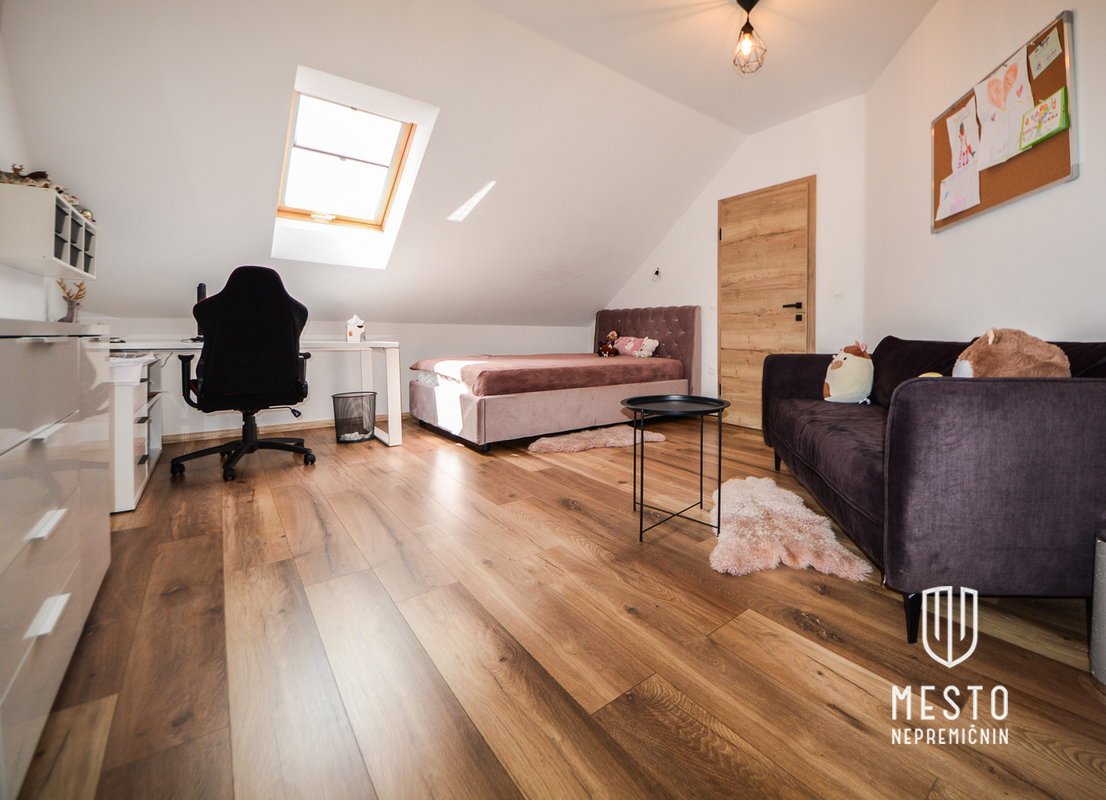 Spacious family semi-detached house in Begunje pri Cerknici – 19
