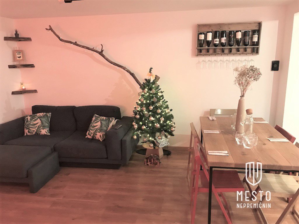Two-bedroom atrium apartment in Rožna Dolina – 4