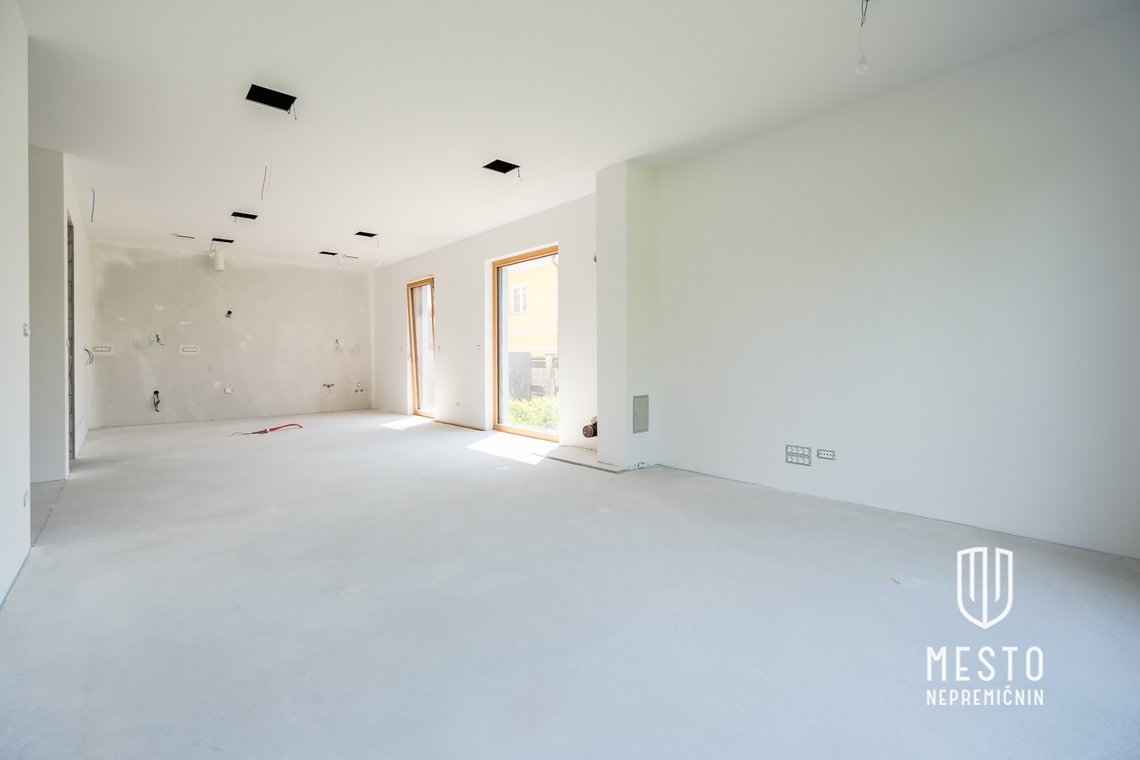 Semi-detached house in Trnovo Suburb – 2