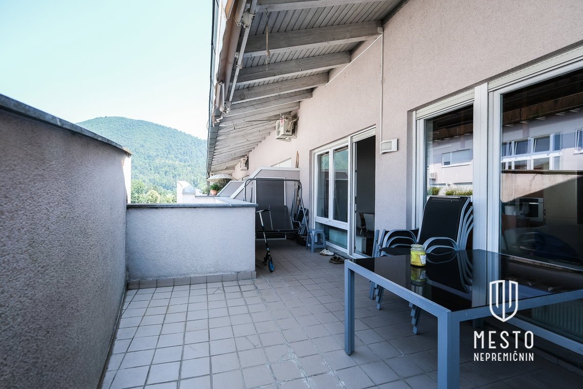 Štirisobno stanovanje na Brodu – 20