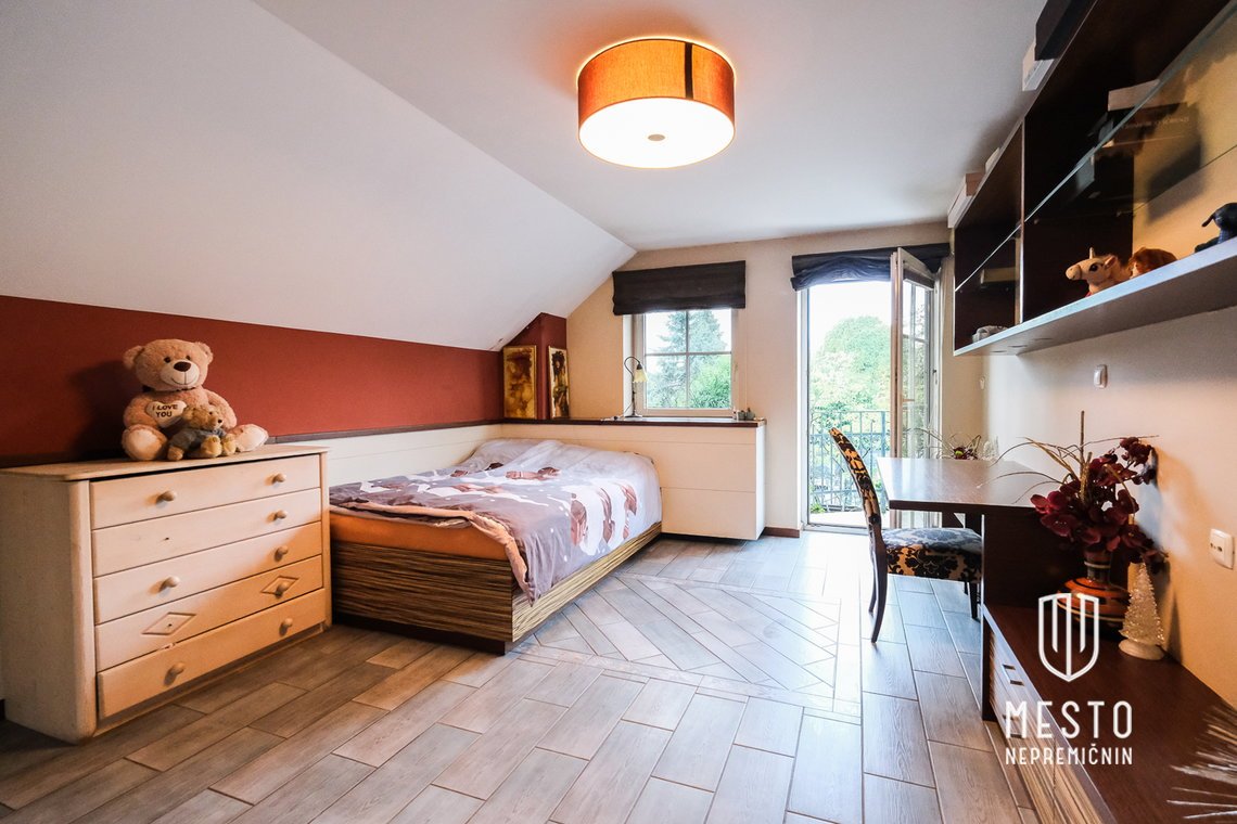 Detached house in Radomlje – 13