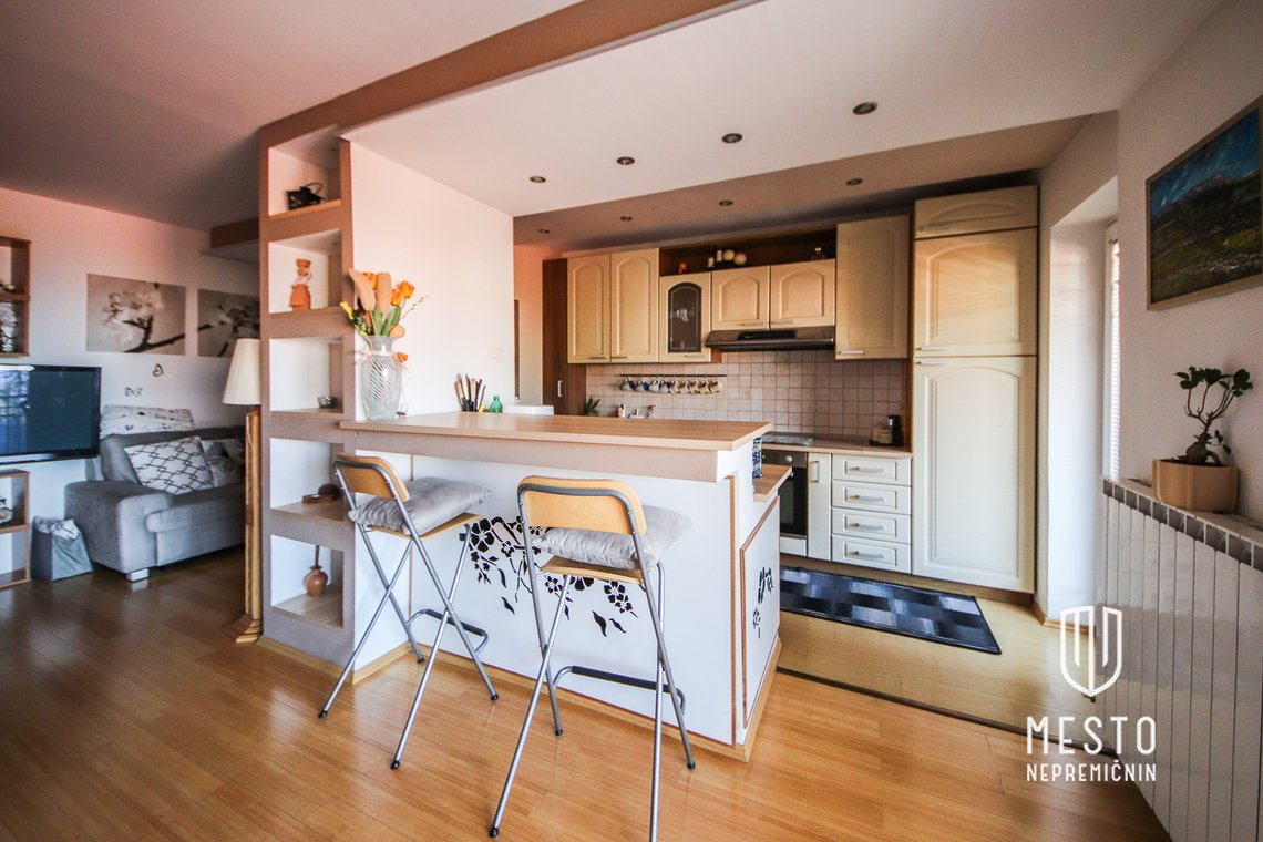 Four-bedroom apartment with sea view in Koper – 6