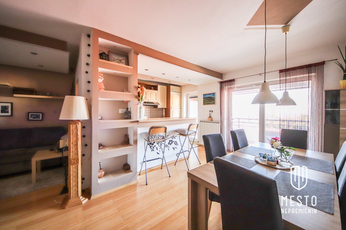Four-bedroom apartment with sea view in Koper – 9