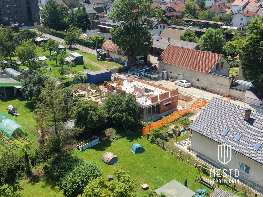Novogradnja - enota dvojčka v središču Ježice – 2