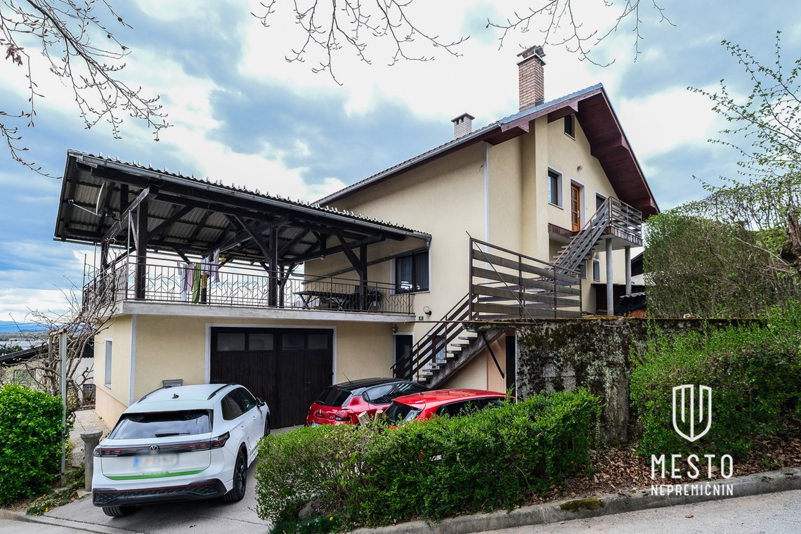 Detached house near Golovec, with 3 separate apartments – 3