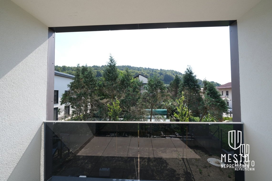 Three-bedroom apartment in Nadgorica – 6