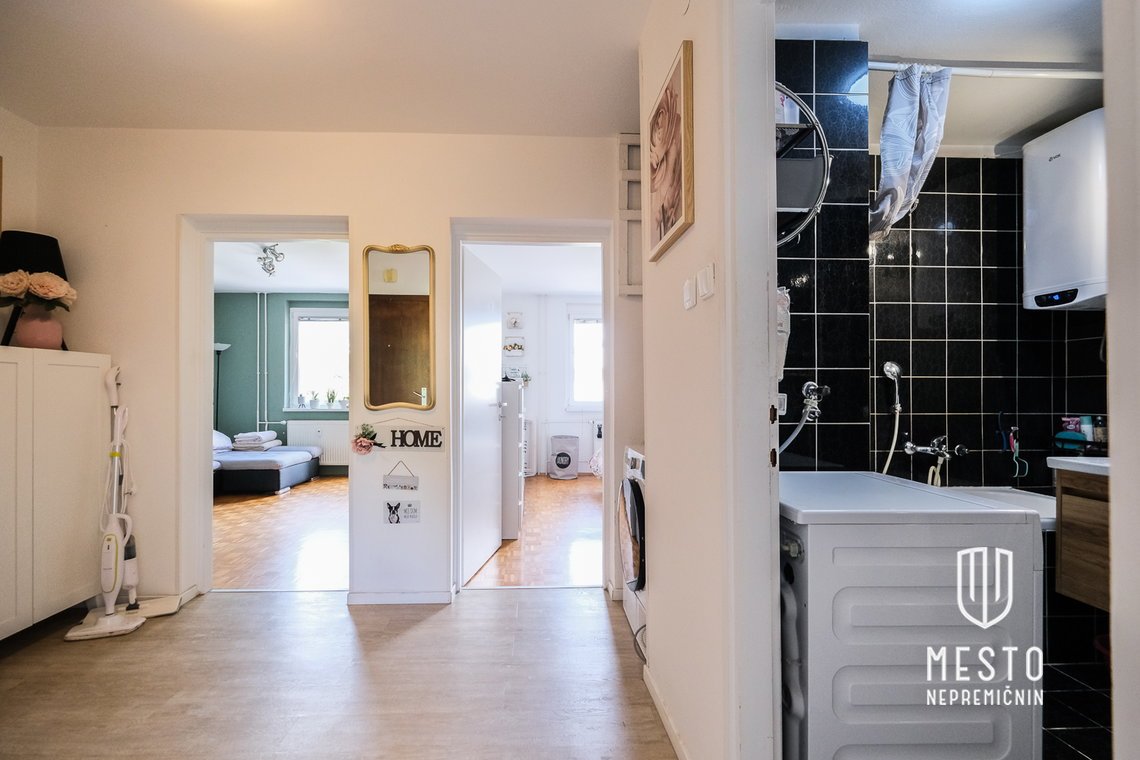 Two-bedroom apartment in Kolezija – 11
