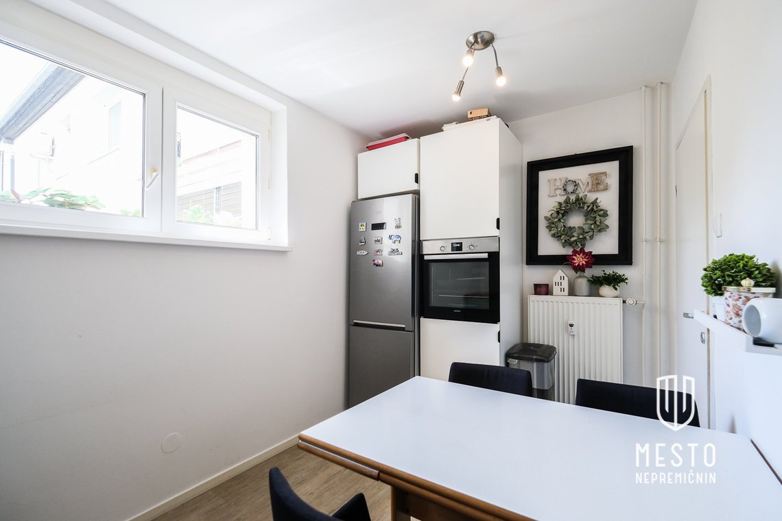 Two-bedroom apartment in Kolezija – 13