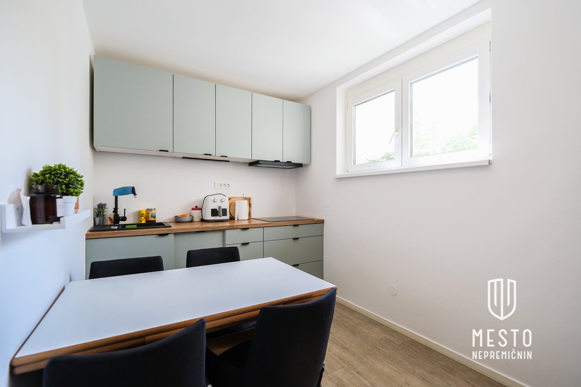 Two-bedroom apartment in Kolezija – 14