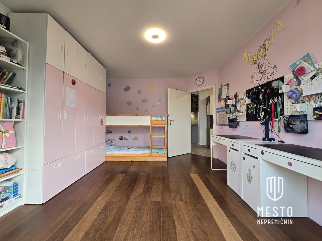 Two-bedroom apartment near Bežigrad – 2