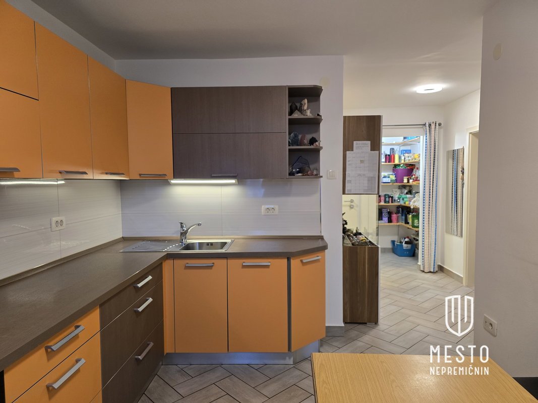 Two-bedroom apartment near Bežigrad – 5