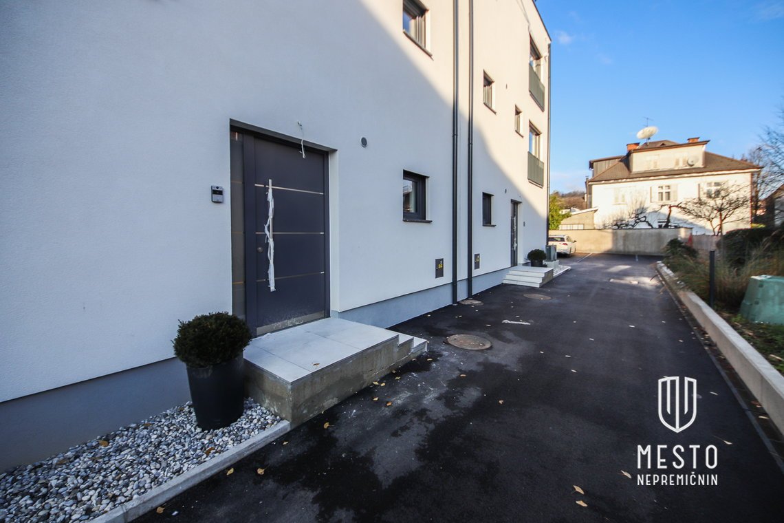 Semi-detached / two-family house in Rožna Dolina, Ljubljana – 4
