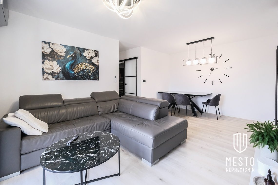 Three-room apartment in Spodnja Šiška – Knezova Street – 2