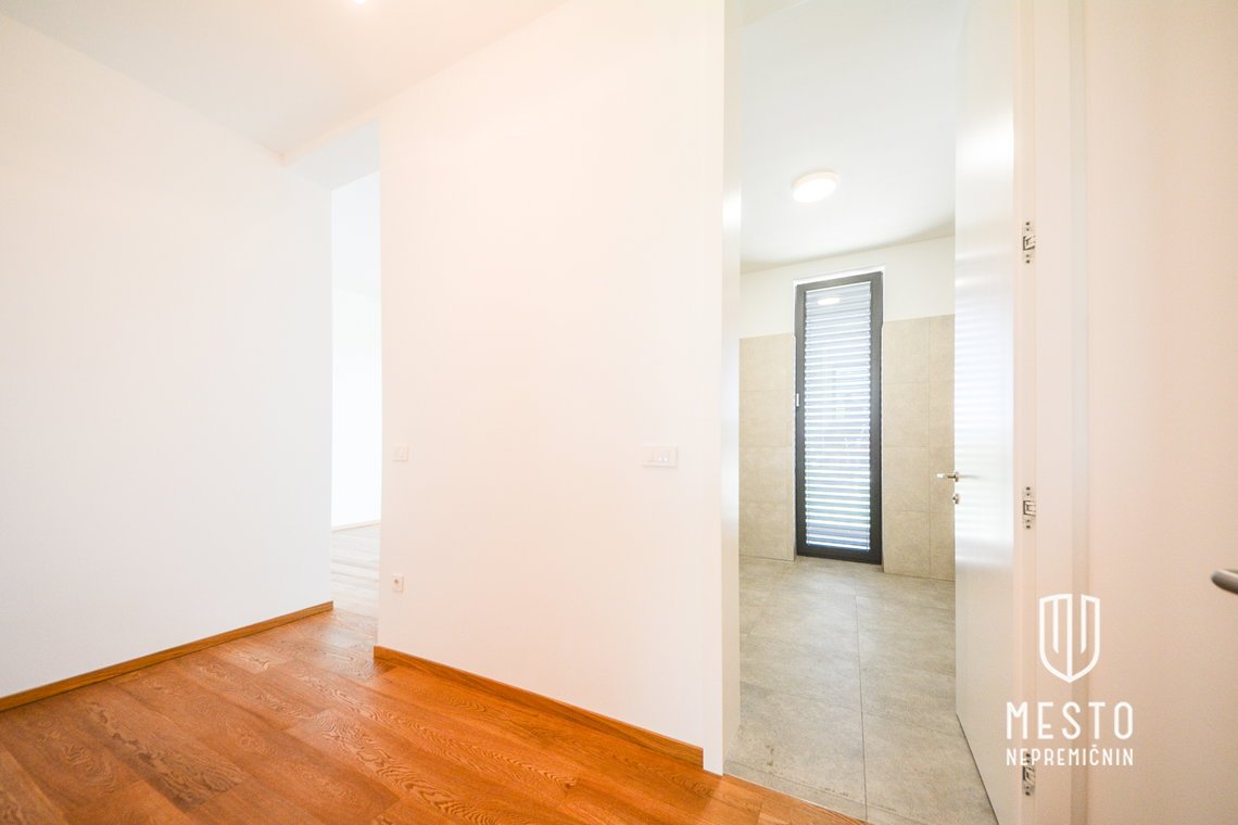 Premium 3-bedroom apartment in Residence Preska – 3