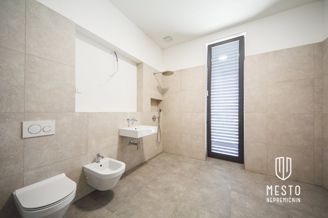 Premium 3-bedroom apartment in Residence Preska – 6