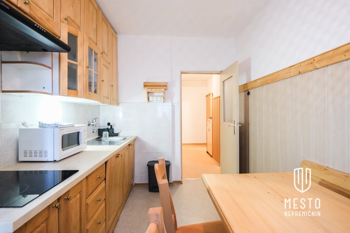 Exceptional investment opportunity – two two-bedroom apartments on Potrčeva Street – 14