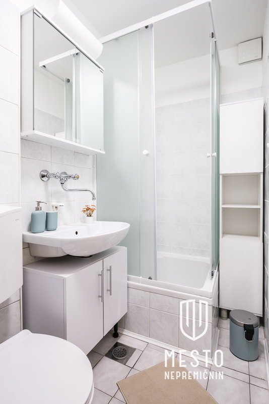 Exceptional investment opportunity – two two-bedroom apartments on Potrčeva Street – 19