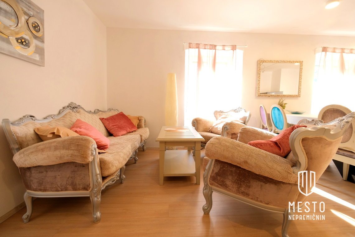 Three-bedroom apartment in Portorož (first floor of a two-family house, built in 1900, fully renovated in 2023) – 10