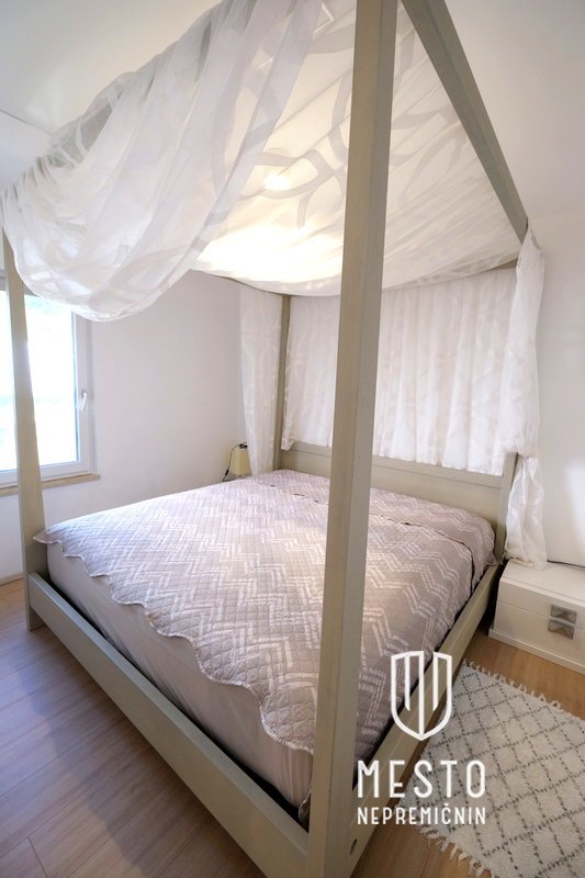 Three-bedroom apartment in Portorož (first floor of a two-family house, built in 1900, fully renovated in 2023) – 18