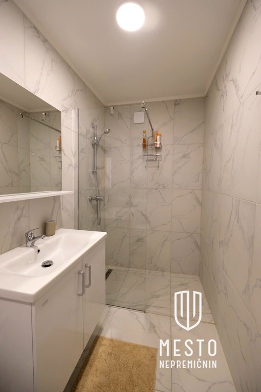 Three-bedroom apartment in Portorož (first floor of a two-family house, built in 1900, fully renovated in 2023) – 23